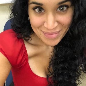 Meet your Posher, Stephanie